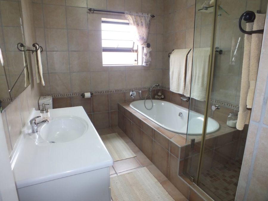 4 Bedroom Property for Sale in Dana Bay Western Cape